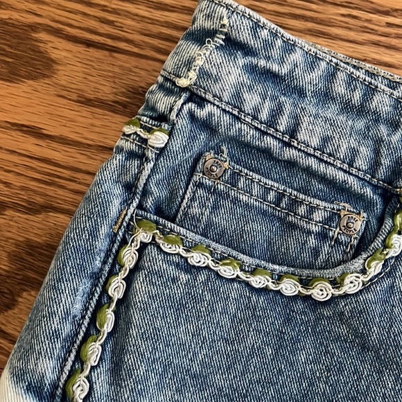 “Free People: Women’s Jean Shorts size 25” - Picture 5 of 8